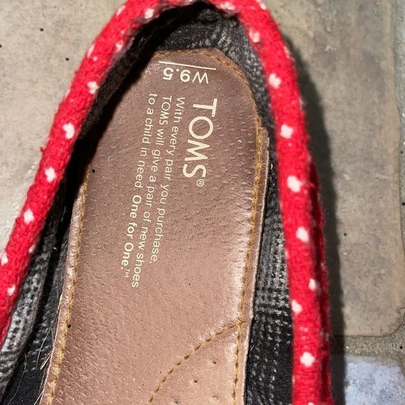 Toms - red polka dots - Picture 2 of 3